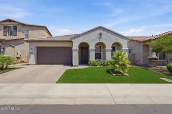 6620 Libby St, Phoenix, AZ 85054