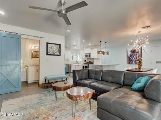 6620 N 8th Pl, Phoenix, AZ 85014