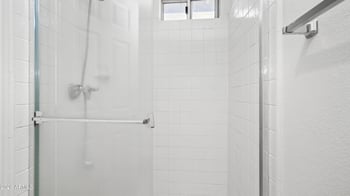 6620 Redfield Rd, Glendale, AZ 85306