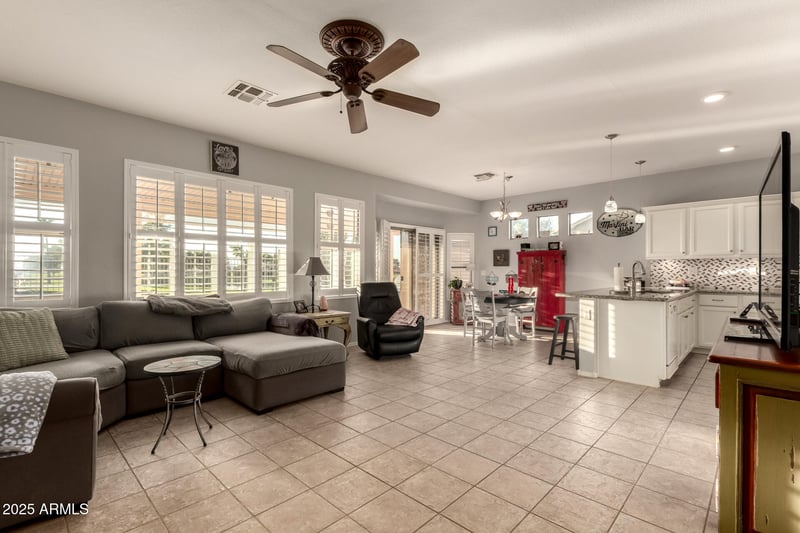 6620 Tamarron Way, Chandler, AZ 85249