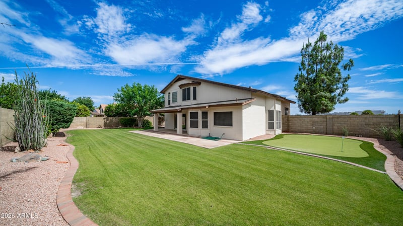 6620 Redfield Rd, Glendale, AZ 85306