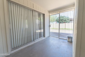 6620 Wolf St, Phoenix, AZ 85033