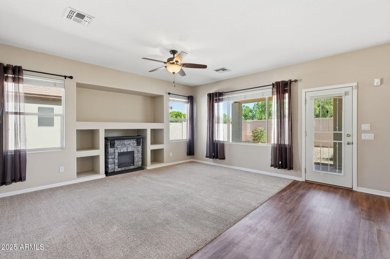 6621 Granite Dr, Chandler, AZ 85249