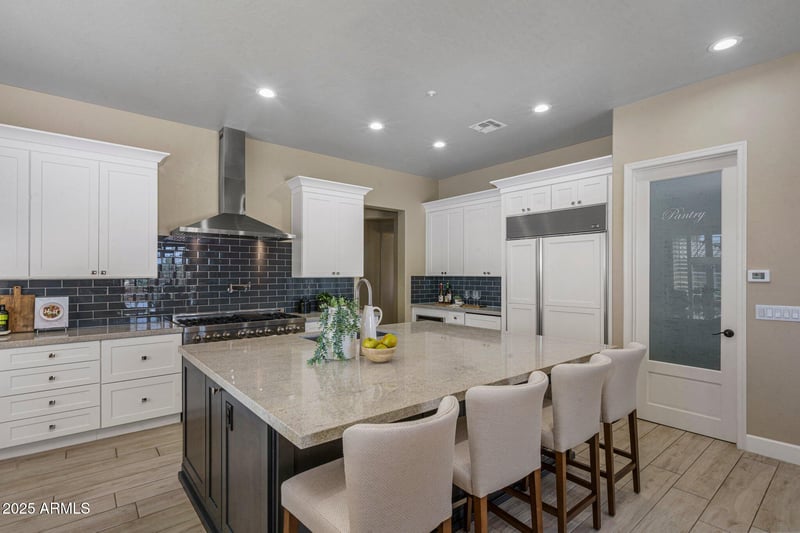 6621 Oberlin Way, Scottsdale, AZ 85266