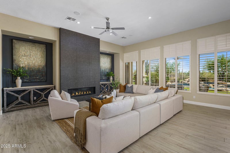 6621 Oberlin Way, Scottsdale, AZ 85266