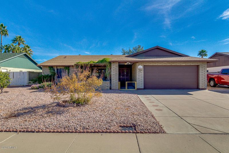 6621 S Marilyn Ann Dr, Tempe, AZ 85283