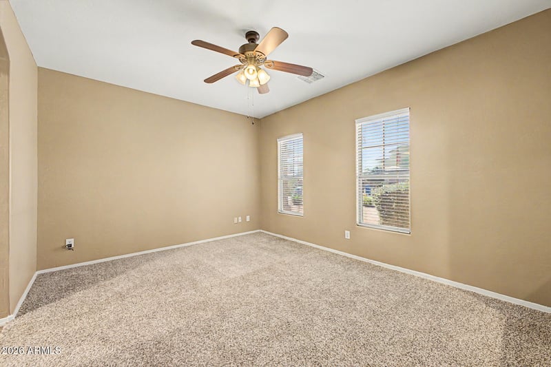 6622 W Harwell Rd, Laveen, AZ 85339