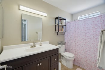 6623 W Brown St, Glendale, AZ 85302