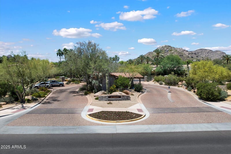 6624 66th Pl, Paradise Valley, AZ 85253
