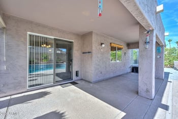 6624 Louise Dr, Glendale, AZ 85310