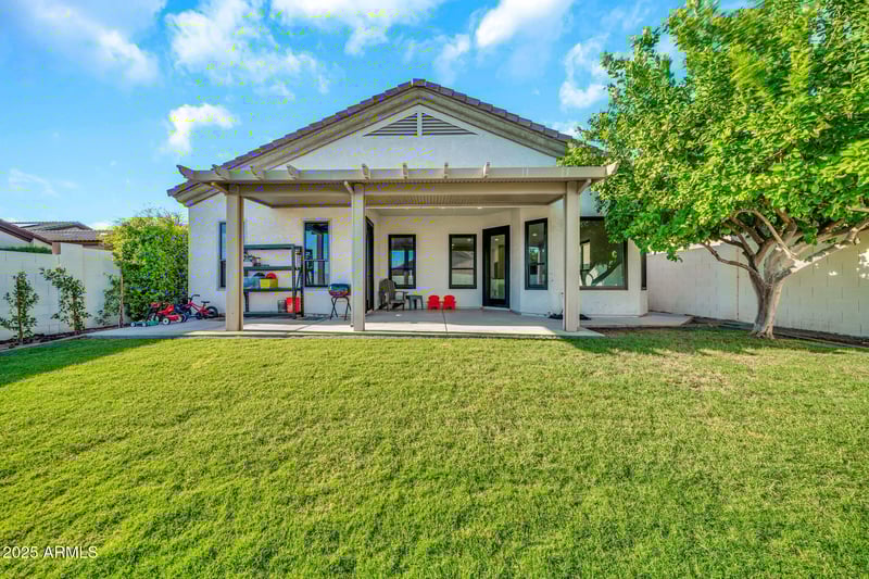 6625 Cavedale Dr, Phoenix, AZ 85083