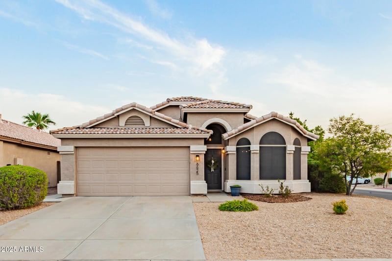 6625 Saddlehorn Rd, Phoenix, AZ 85083