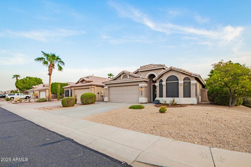 6625 Saddlehorn Rd, Phoenix, AZ 85083
