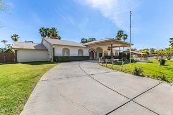 6625 Sweetwater Ave, Glendale, AZ 85304