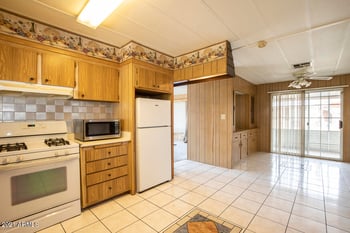 6625 W Mission Ln, Glendale, AZ 85302