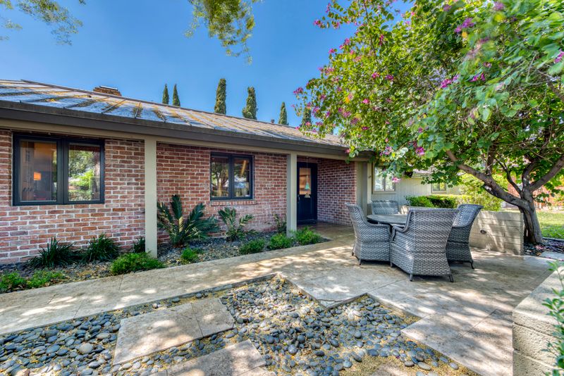 6626 N 1st Pl, Phoenix, AZ 85012
