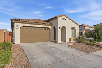 6627 Abbey Ln, Gilbert, AZ 85298