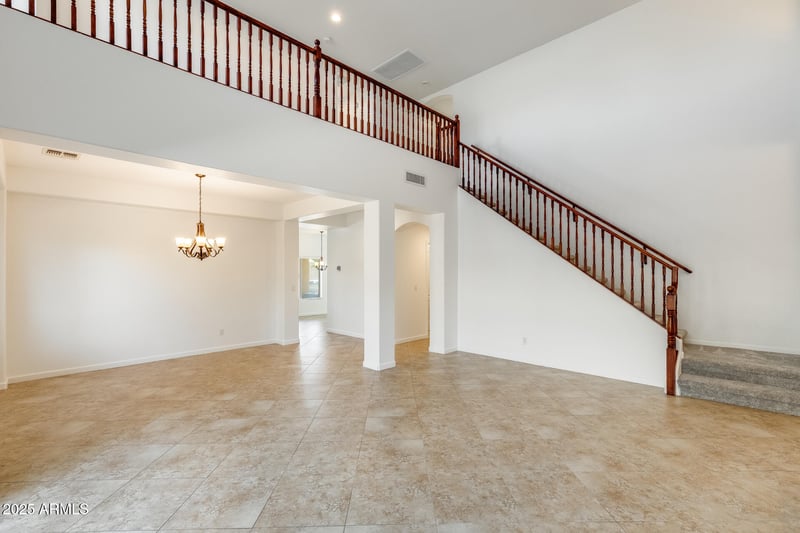 6627 Garnet Way, Chandler, AZ 85249