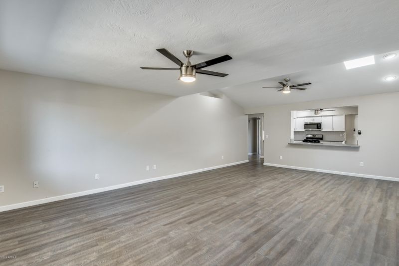 6627 N 19th St, Phoenix, AZ 85016