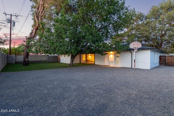 6628 2nd Ave, Phoenix, AZ 85013