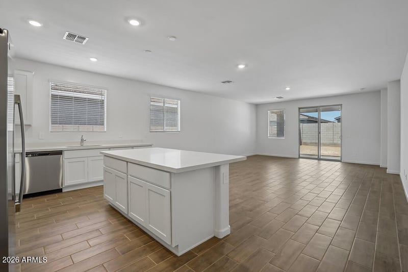 6629 E Upland Way, San Tan Valley, AZ 85143
