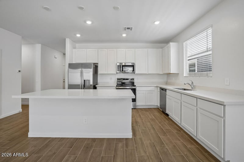 6629 E Upland Way, San Tan Valley, AZ 85143