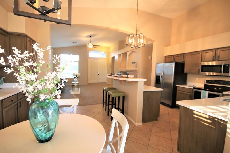 6629 W Tether Trl, Phoenix, AZ 85083