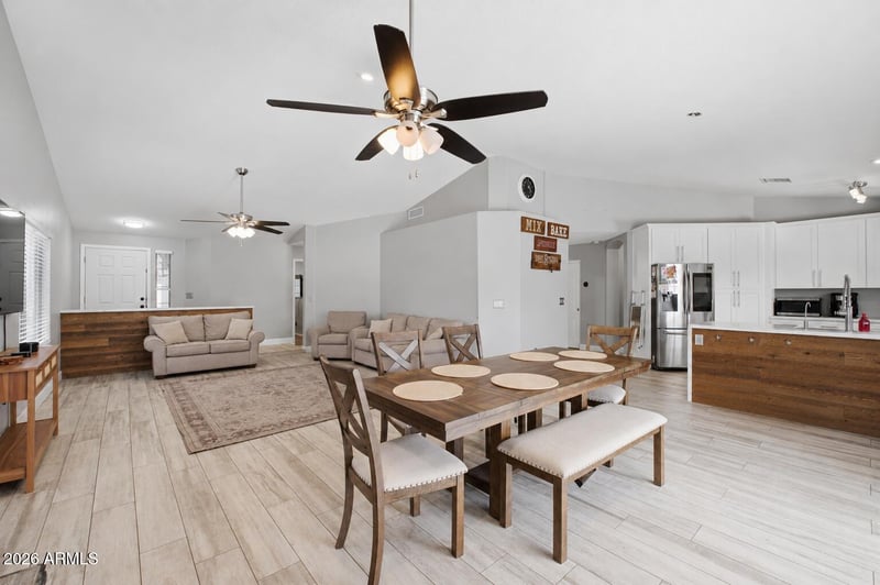 663 Jasmine Cir, Mesa, AZ 85203