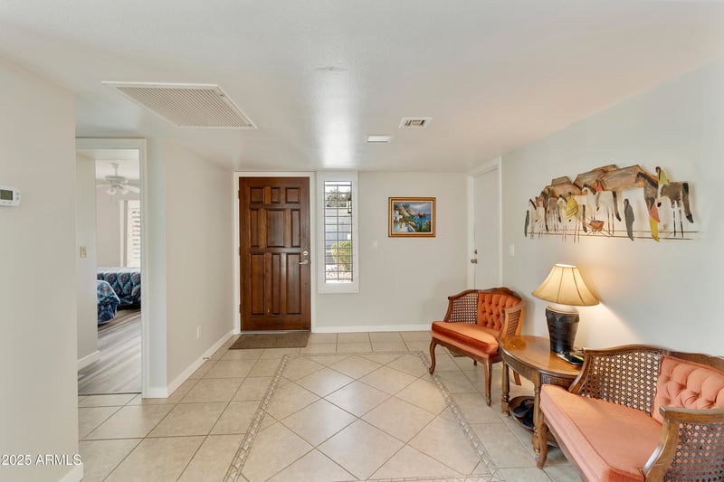 663 Saguaro Way, Mesa, AZ 85208
