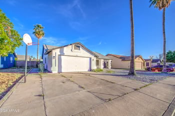 6631 85th Ave, Glendale, AZ 85305