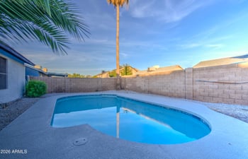 6631 85th Ave, Glendale, AZ 85305