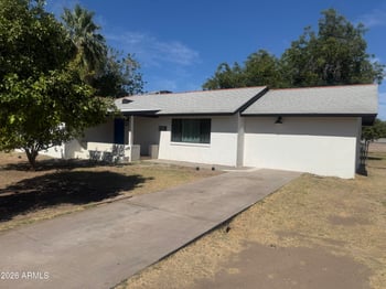 6631 62nd Ave, Glendale, AZ 85301