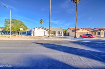 6631 N 85th Ave, Glendale, AZ 85305