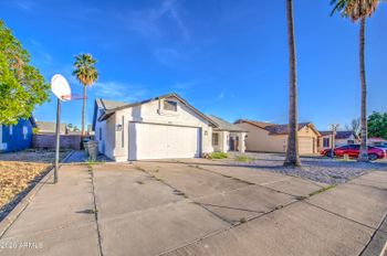 6631 N 85th Ave, Glendale, AZ 85305