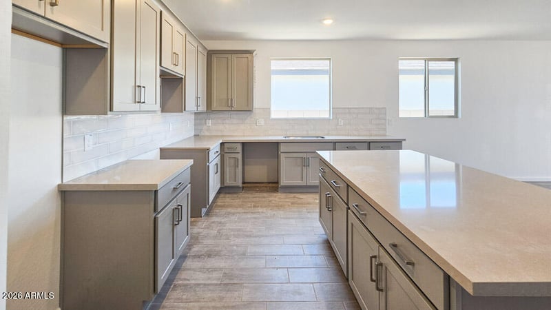 6632 Fiddleneck Way, San Tan Valley, AZ 85143