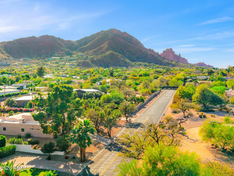 6633 Solano Dr, Paradise Valley, AZ 85253