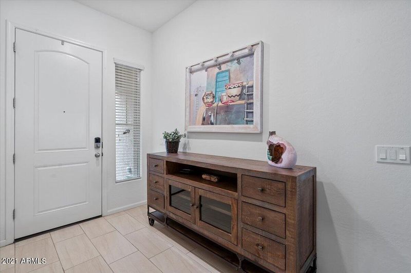 6633 W Roy Rogers Rd, Phoenix, AZ 85083