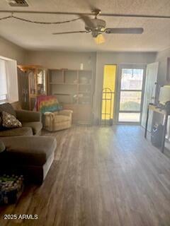 6634 Mary Jane Ln, Glendale, AZ 85306