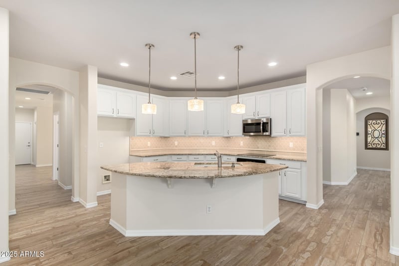 6634 Straight Arrow Ln, Phoenix, AZ 85083