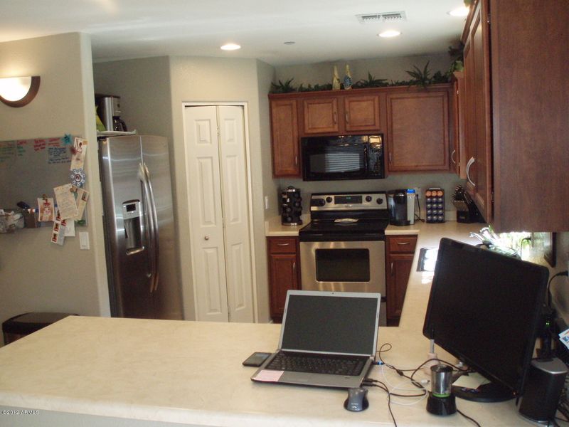 6635 E Rollins St, Mesa, AZ 85215