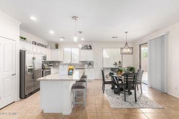 6637 Cartier Dr, Gilbert, AZ 85298