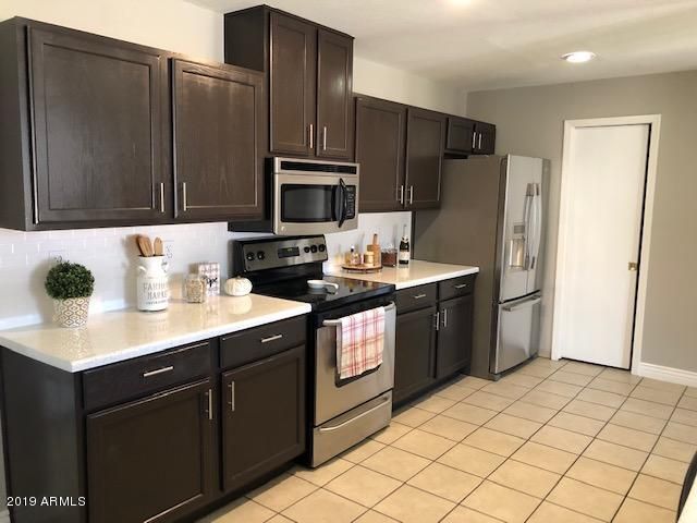 6637 S 42nd St, Phoenix, AZ 85042