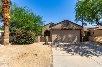 6638 Cinnabar Ave, Glendale, AZ 85302