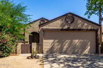 6638 Cinnabar Ave, Glendale, AZ 85302
