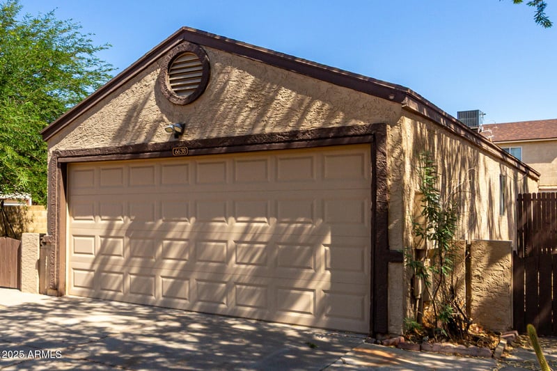 6638 Cinnabar Ave, Glendale, AZ 85302