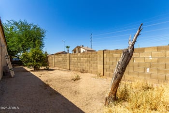 6638 Cinnabar Ave, Glendale, AZ 85302