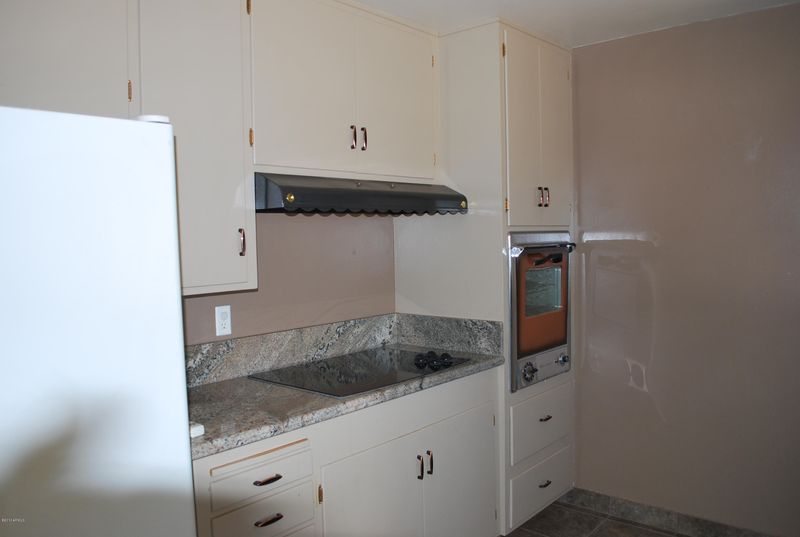6638 E Sheridan St, Scottsdale, AZ 85257
