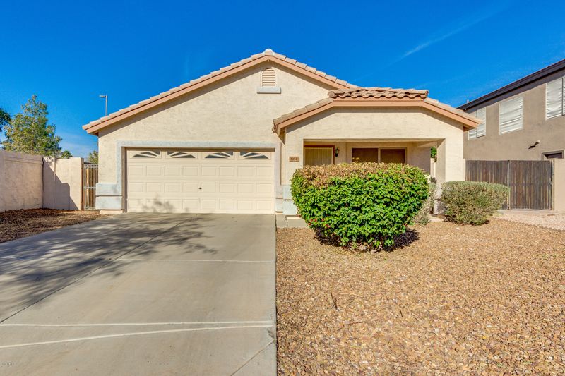664 N Coral Key Ave, Gilbert, AZ 85233