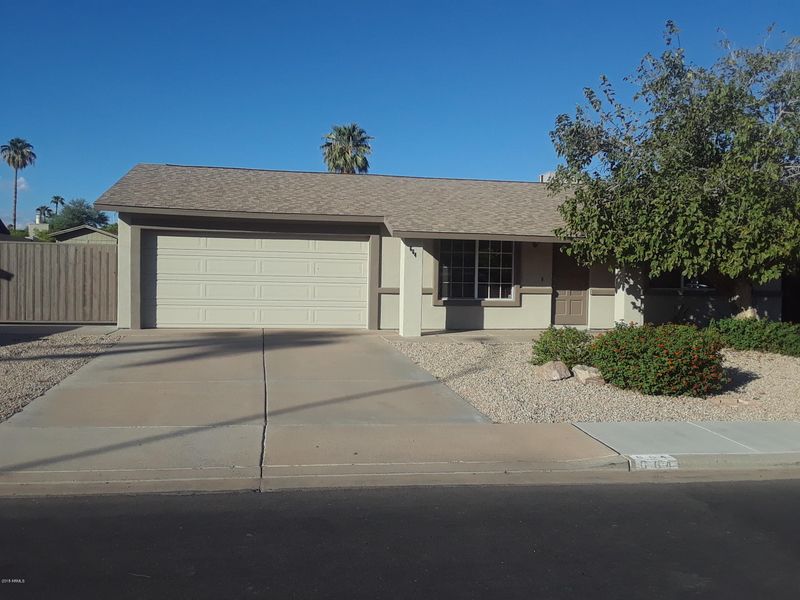 664 W Farmdale Ave, Mesa, AZ 85210