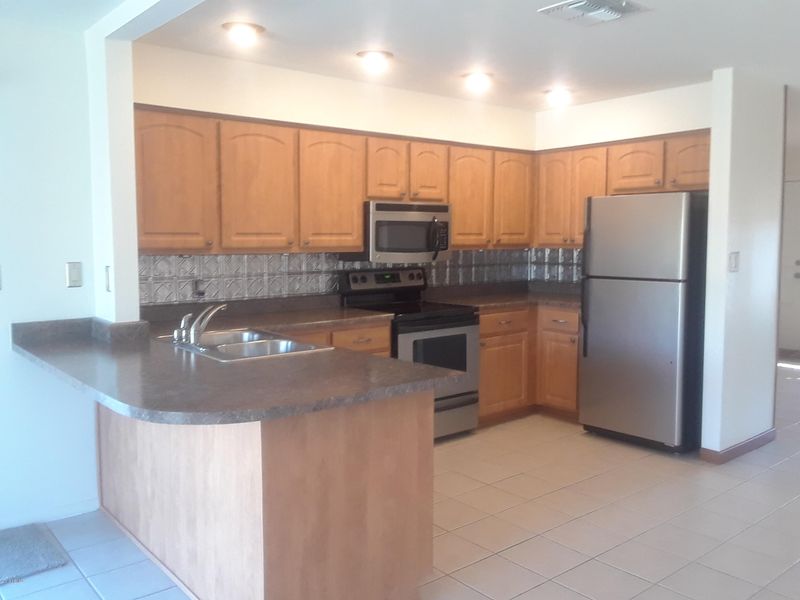 664 W Farmdale Ave, Mesa, AZ 85210